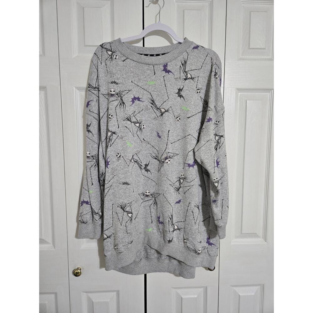 Disney Tim Burton nightmare before Christmas xl women's gray pajama top